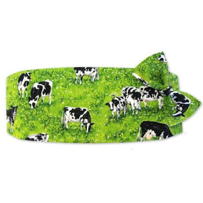 Rolling Hills Cow Cummerbund and Tie Set 